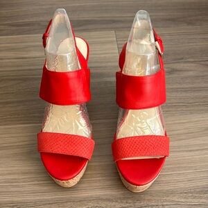 New Nine West Wedge Sandal, Size 9